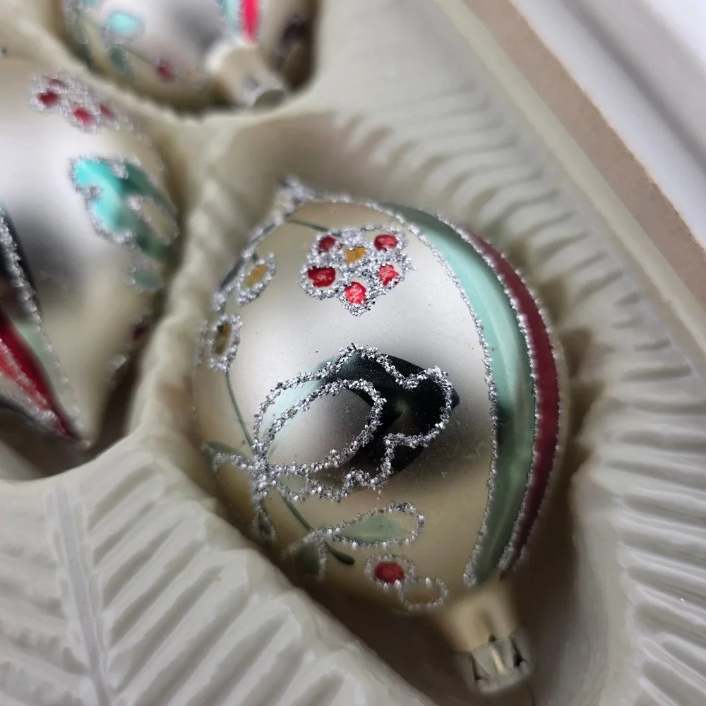 Christmas Classics Glass Ornaments‎ Hand Decorated Lot 5 Frosted Teardrop